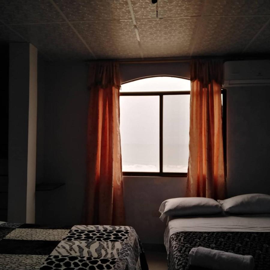 Hostal Las Garzas Del Pelado プラヤス エクステリア 写真