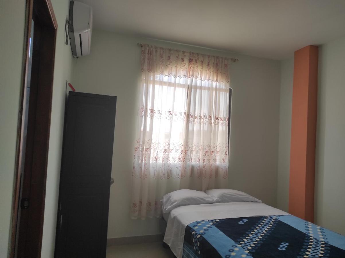 Hostal Las Garzas Del Pelado プラヤス エクステリア 写真