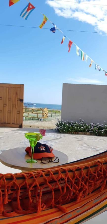 Hostal Las Garzas Del Pelado プラヤス エクステリア 写真